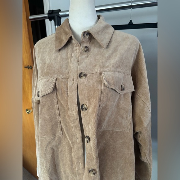 Stradivarius Light Brown Corduroy Shirt Jacket - Picture 4 of 6